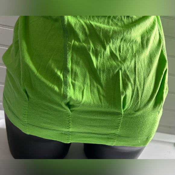 LULULEMON womens size 0/2 No Limits green gingham tank top - Picture 4 of 6